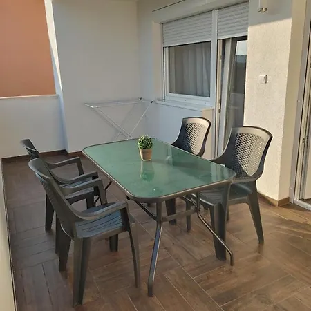 Fiesta Apartman Miskolc Exterior photo